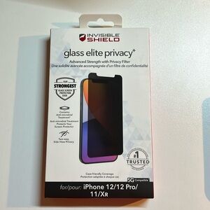 ZAGG glass elite privacy+ for iPhone 12/12 Pro/11/XR
